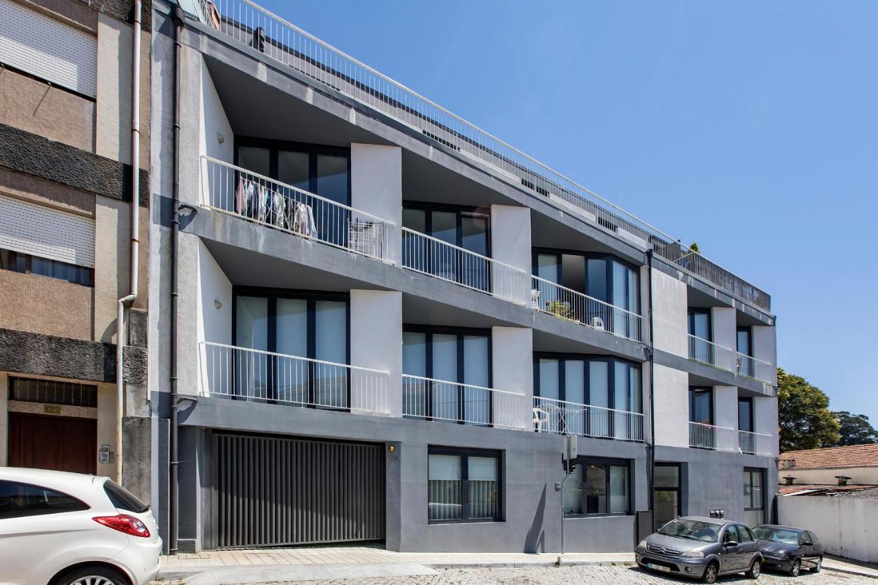 Superb 1Br Flat W/ Garden, Ac & Free Parking By Lovelystay Porto Exterior foto
